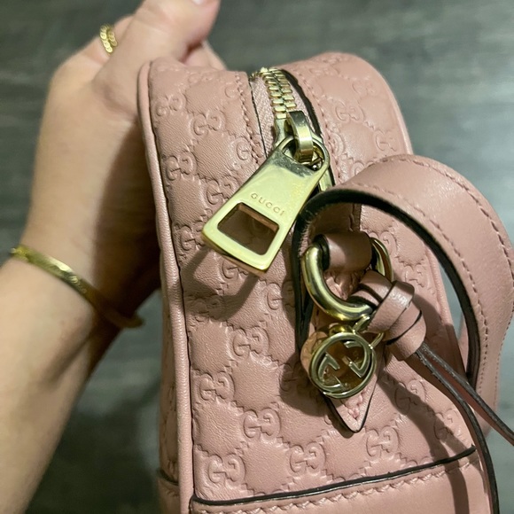GUCCI Guccissima Bree Pink Camera Bag - Picture 4 of 9
